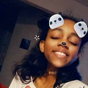 Meet your Posher, Phylicia